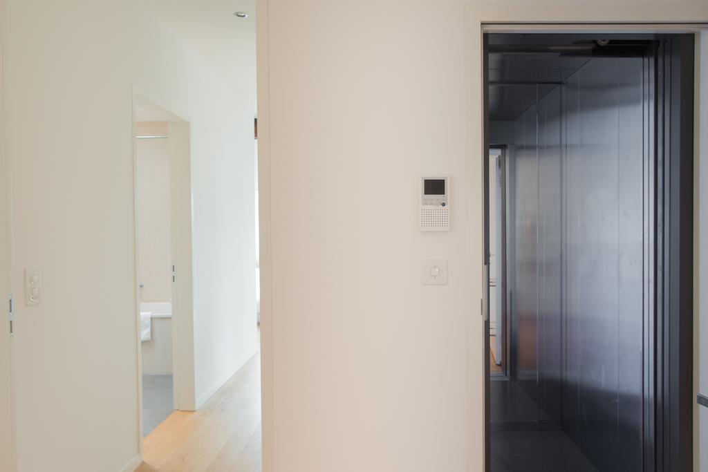 Le Bijou Lq80 Jacuzzi Penthouse Apartment Zurich Room photo